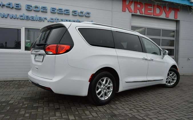 Chrysler Pacifica cena 125000 przebieg: 119000, rok produkcji 2020 z Hrubieszów małe 742